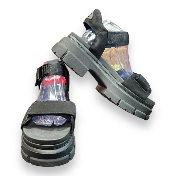 UGG Size 11 Women's Ashton Ankle in Black New - Picture 5 of 8